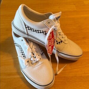 Vans Men’s White Canvas Sneakers with Black Checkered Detail